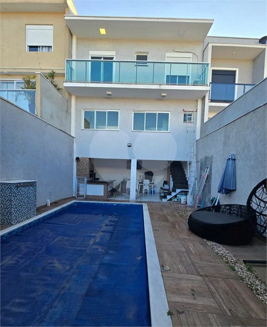 Casa á Venda 185m², 3 quartos- Residencial Solaris- Mogi das Cruzes