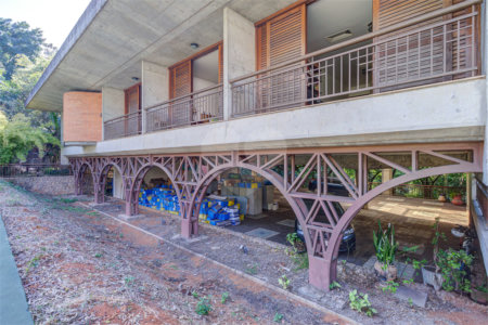 Casa à venda ou para alugar com 4 suítes no condomínio Chácara Flora, São Paulo - SP