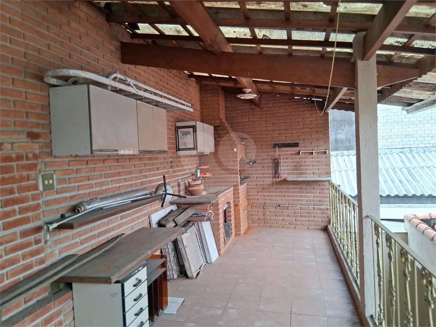 Casa ampla com 3 dormitórios, 2 vagas , quintal Parada Inglesa