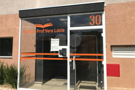 APARTAMENTO 02 DORMITÓRIOS COLADO NA USP