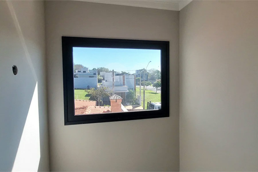 Casa à venda com 3 quartos, sendo 1 suíte,  no condomínio Residencial Mônaco, Piracicaba - SP