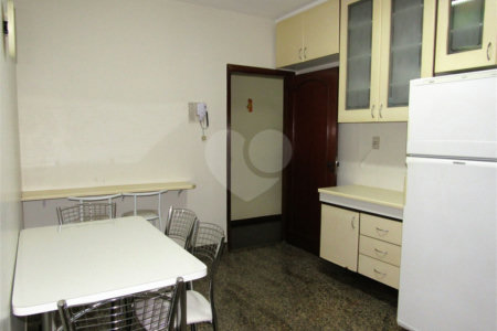 Casa Térrea à venda com 3 quartos, sendo 1 suíte, em Chácara Flora, São Paulo, SP