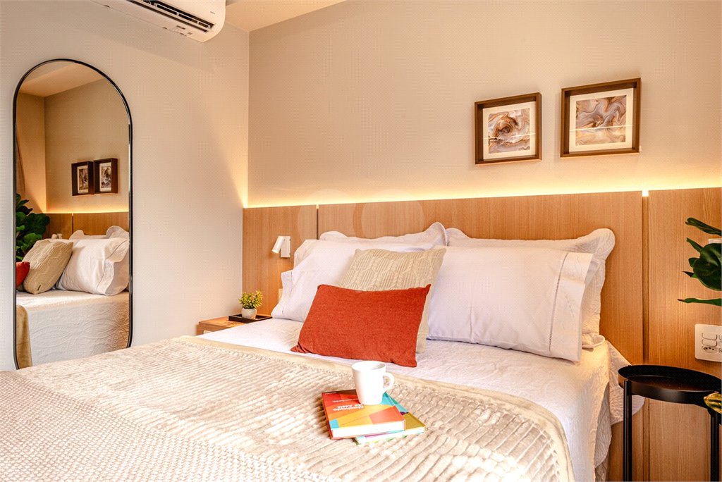 Studio à venda – 20 m² | Mobiliado | Bela Vista | Andar alto com varanda