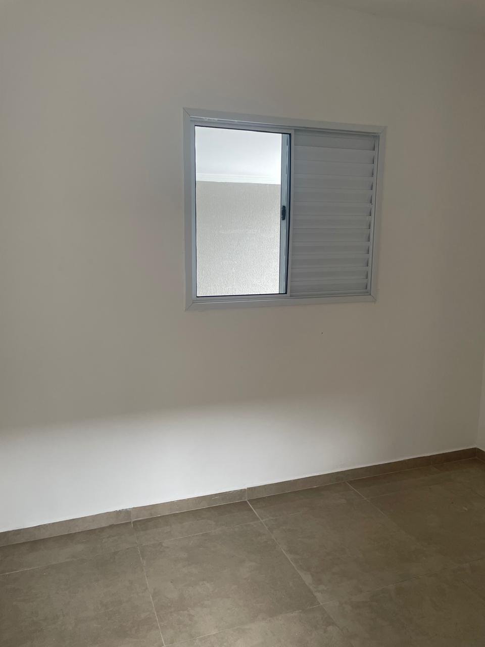 Sobrado à venda com 2 quartos, sendo 1 suíte, em Jardim Princesa, Praia Grande - SP