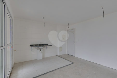 Apartamento à venda com 2 quartos, sendo 1 suíte, em Santo Amaro, São Paulo, SP
