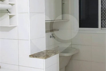 Apartamento à venda no condomínio Residencial Vancouver, em Araraquara-SP.