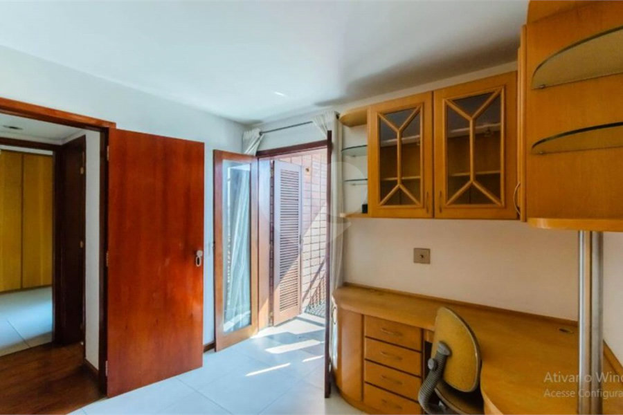 Casa para venda no Jardim da Gloria 4 dormitórios 2 suítes 4 vagas