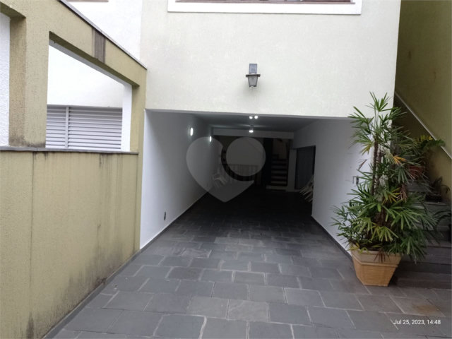 Sobrado à venda com 3 quartos, sendo 1 suíte,  em City Pinheirinho, São Paulo, SP