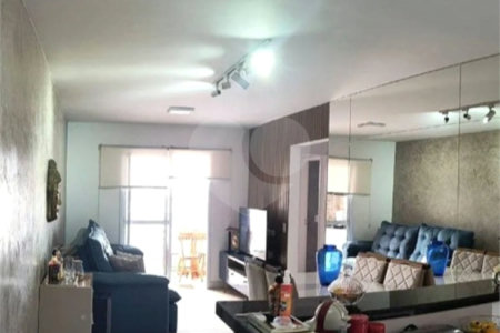 Apartamento com 3 quartos e 2 vagas de garagem em Guarulhos.
