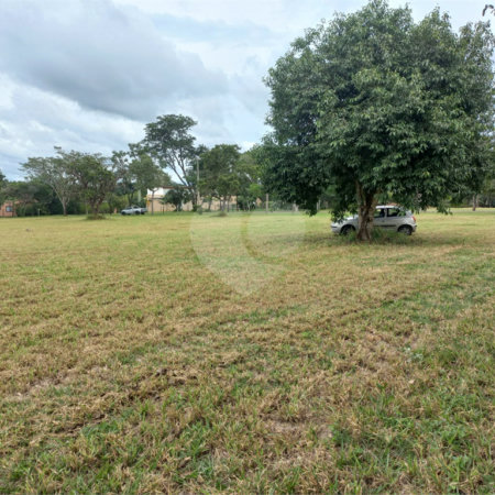 Lote Residencial no Condomínio Vila Pinhal do Broa.