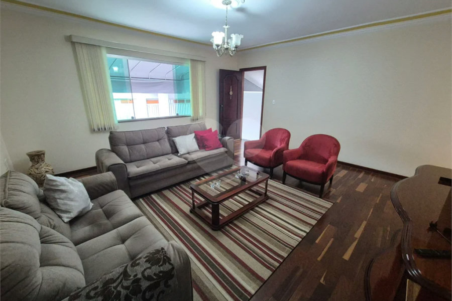 Casa à venda no bairro Maracanã, 3 quartos, 2 suítes em Piracicaba/SP.