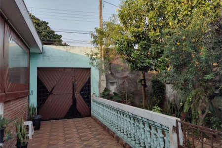 Casa térrea no Jardim Santa Felícia