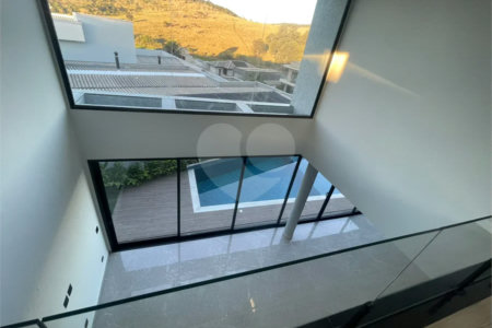 CASA ALTO PADRÃO | 5 SUÍTES | CONDOMÍNIO CLUBE – ATIBAIA