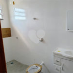 Casa nova 2 quartos dois banheiros Jardim Hikari