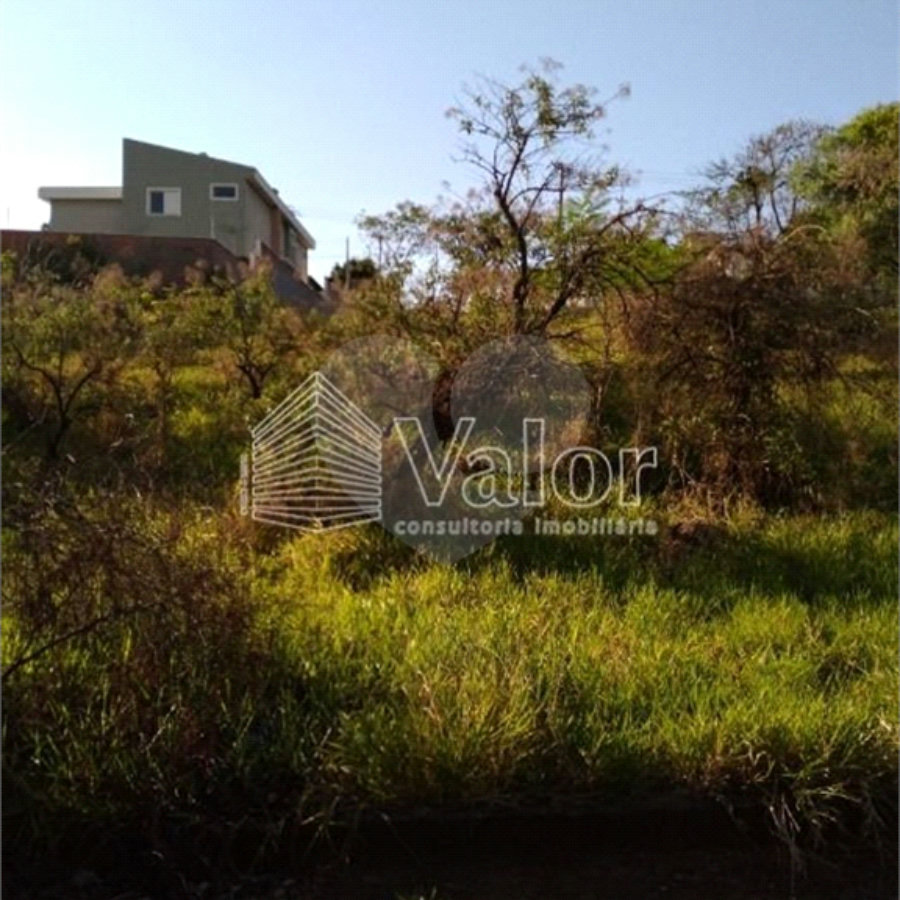 Terreno com 525 metros