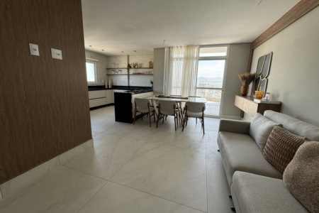 🏢 Cobertura Alto Padrão – Residencial Safira – Guilhermina – Praia Grande