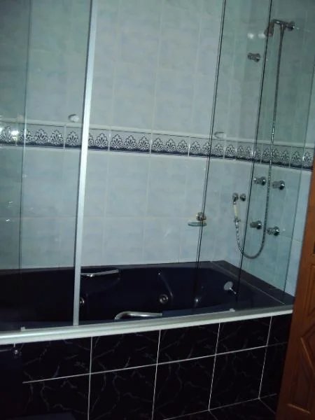 Sobrado à venda 400m² com 4 quartos, sendo 2 suítes, 6 vagas no Jardim Peri Peri próximo metrô Vila Sônia