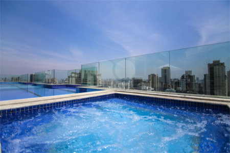 Apartamento com 43m² na região do Campo Belo em São Paulo - SP.