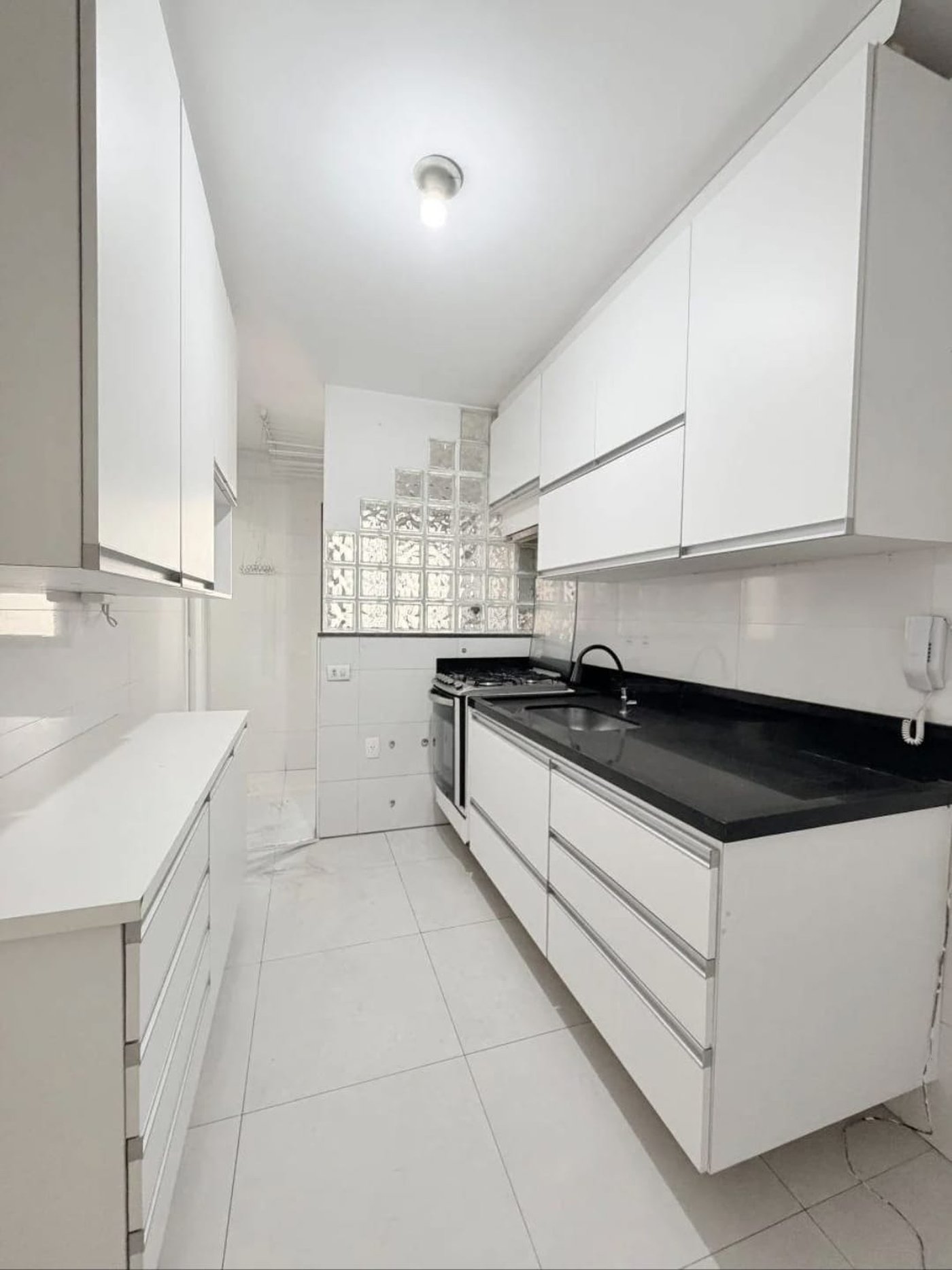 Apartamento de 3 dormitórios com suíte e 2 vagas na Vila São Francisco
