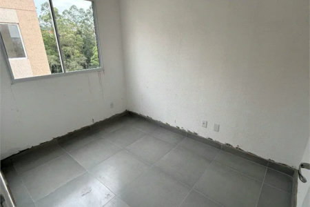 Casa à venda com 2 quartos em Jardim Petrópolis, Cotia, SP