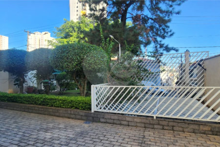 APARTAMENTO À VENDA – CONDOMÍNIO ITUXI | SAÚDE – SP