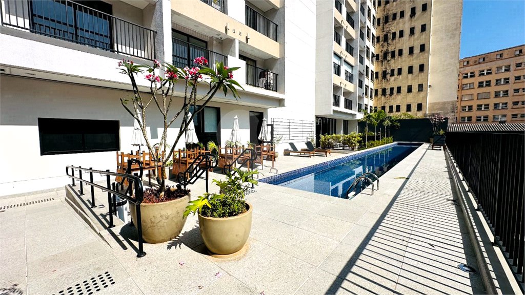 Apartamento 1 dormitório e vaga - Centro