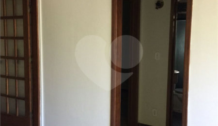 Apartamento à venda com 2 quartos em Romeu Santini, São Carlos, SP