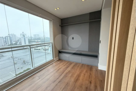 Flat Mobiliado e Reformado de 42 m² com Varanda e Vista Panorâmica em Frente ao Shopping Metrópole – Centro de SBC