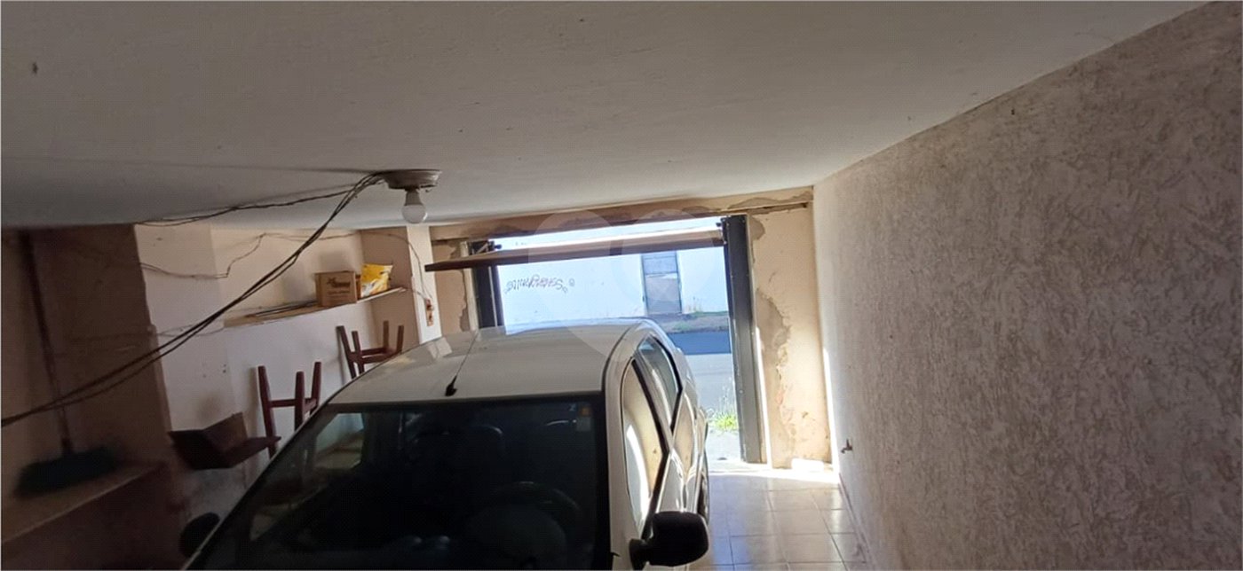 Oportunidade Única no Centro de São Carlos: Imóvel Versátil para Residência ou Negócio