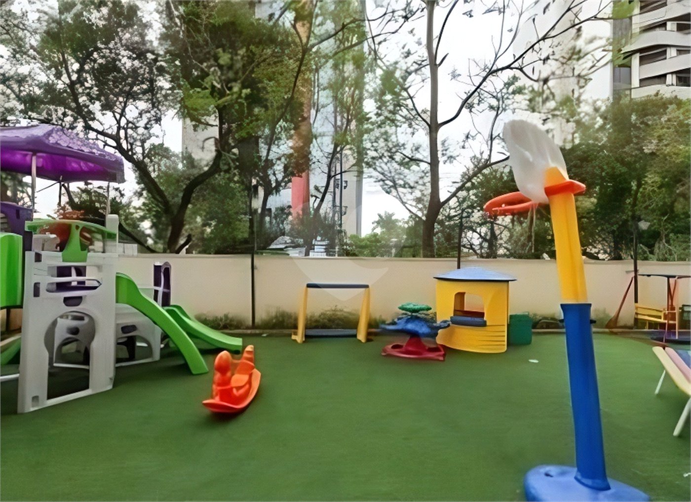 2 dormitórios, 2 vagas e lazer completo próximo ao Ibirapuera