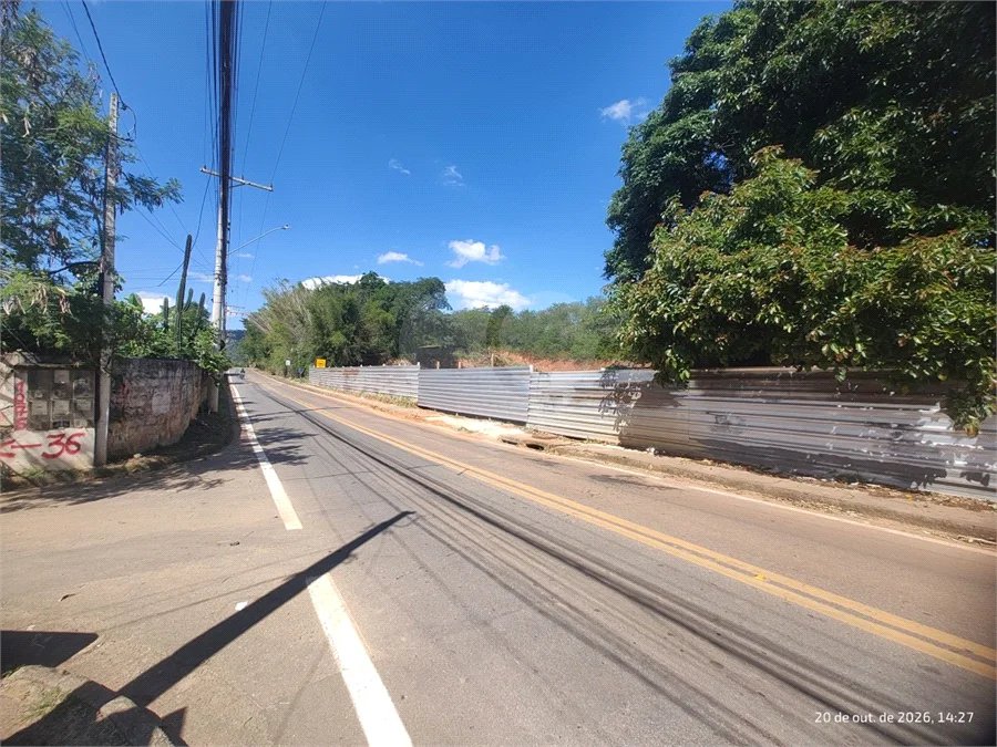 Terreno em Atibaia com 3.000 metros para locação, ótimo para transportadora, pátio de veículos, mecânica pesada