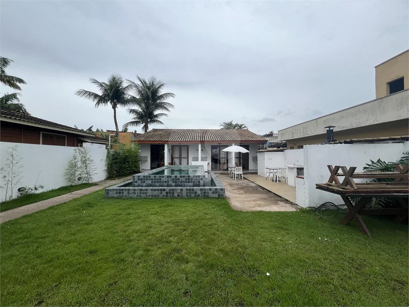 Casa à venda com 4 suítes em Morada da Praia, Bertioga, SP