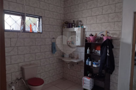 Casa térrea no Jardim Santa Felícia