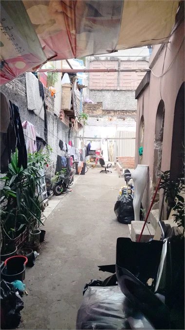 Casa à venda com 3 quartos, sendo 1 suíte,  em Bom Retiro, São Paulo, SP