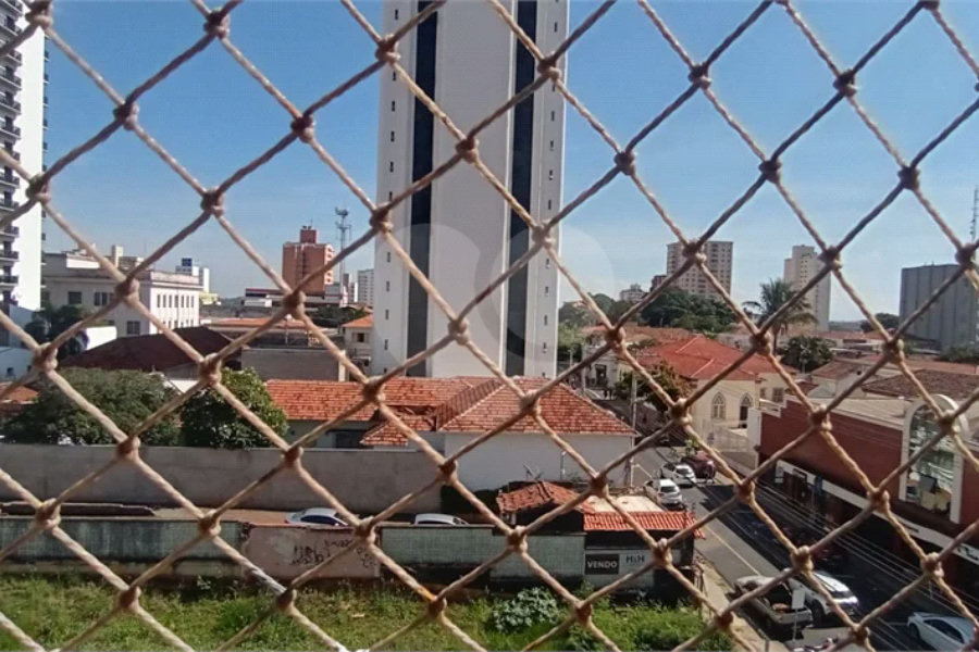Apartamento à venda no Ed. Luciano Guidotti em Piracicaba/SP.