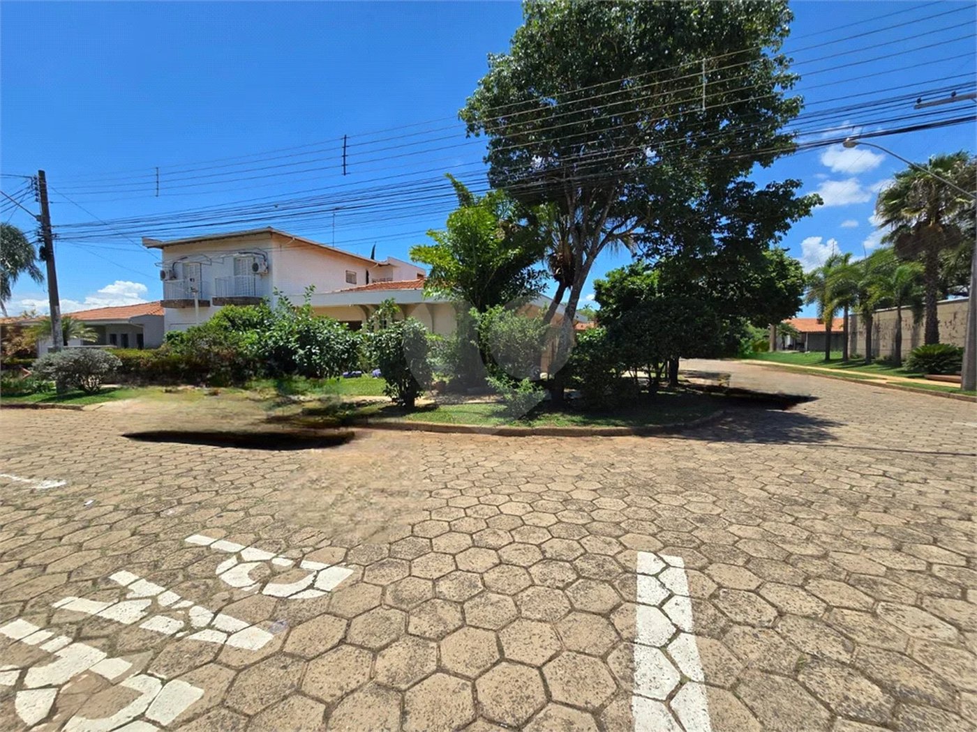 Casa à venda com 3 quartos, sendo 1 suíte, em Cidade Jardim, Pirassununga, SP