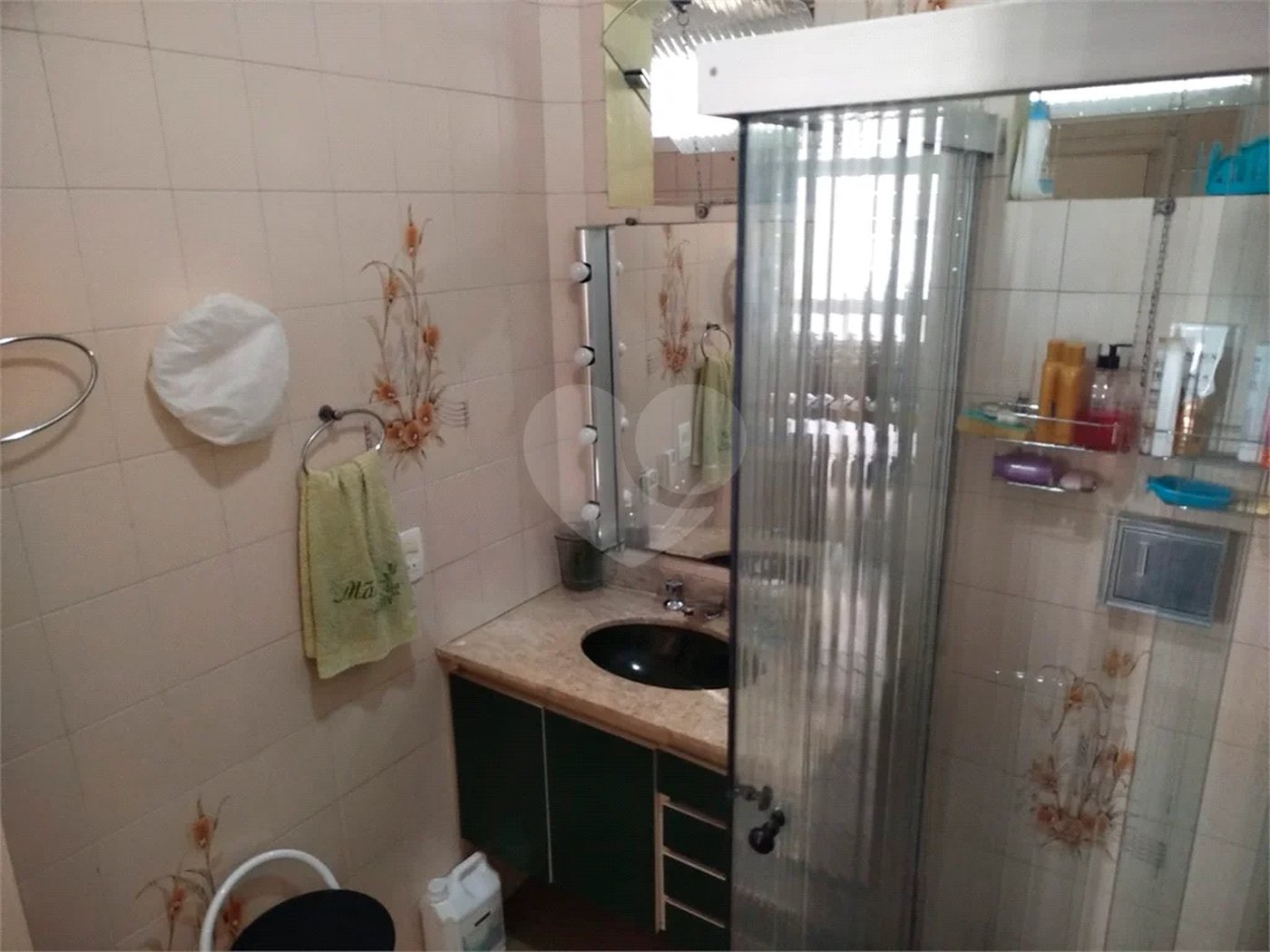 Apartamento em Higienópolis com 2 dormitórios