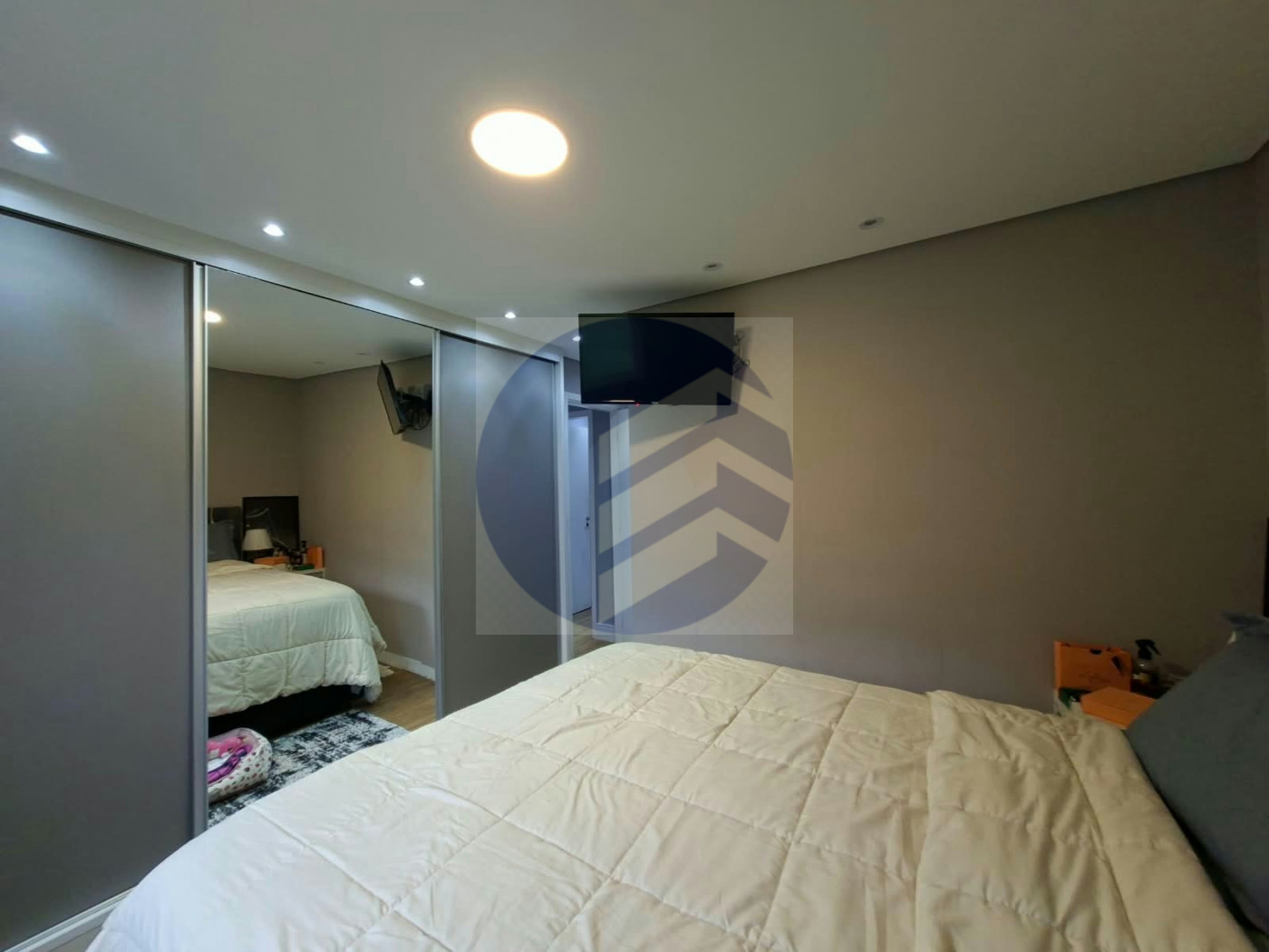 Apartamento à venda com 3 quartos, sendo 1 suíte, em Jardim das Vertentes, São Paulo - SP