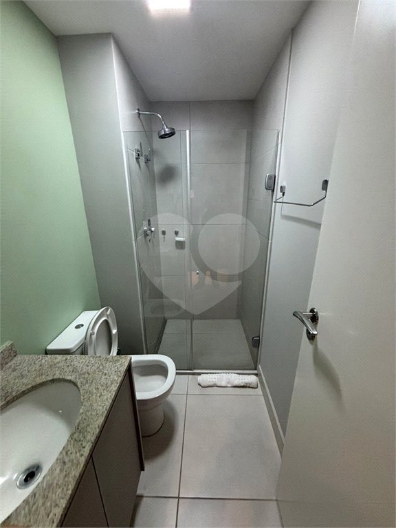 Studio mobiliado em andar alto com lazer completo em Indianópolis