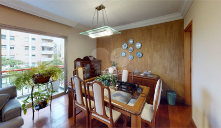 Apartamento à venda com 4 quartos, sendo 2 suítes,  em Campo Belo, São Paulo, SP
