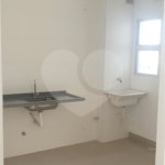 Apartamento para locação ou venda na Vila das Orquídeas.