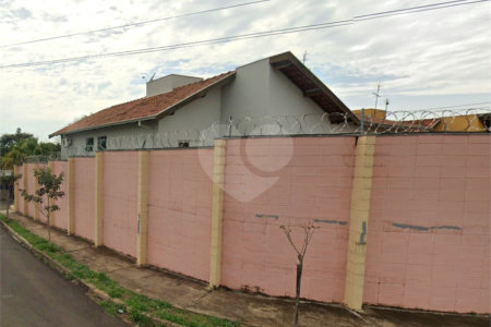 CASA COM 3 QUARTOS NO CONDOMÍNIO GRAND VILLE