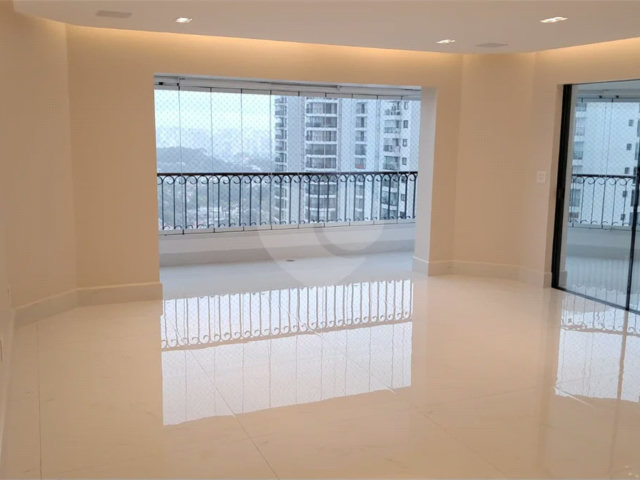 Apartamento à venda ou para alugar com 4 suítes em Jardim Marajoara, São Paulo, SP