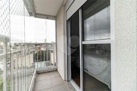 Apartamento de 02 dormitórios sendo 1 suíte