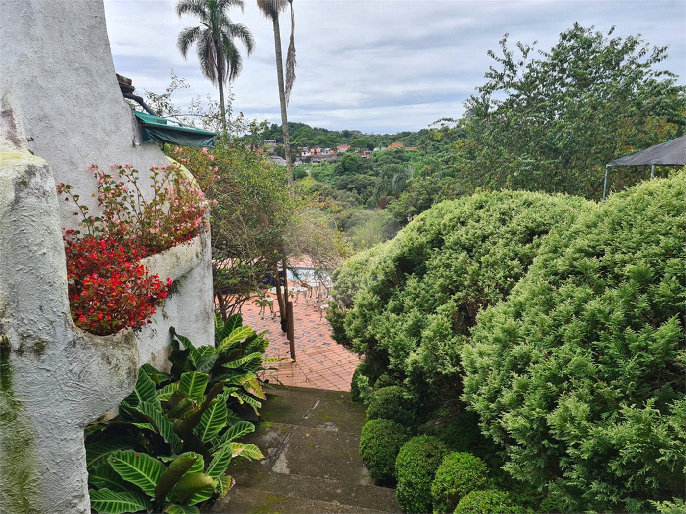 Excelente Chácara à Venda em Itapecerica da Serra/SP