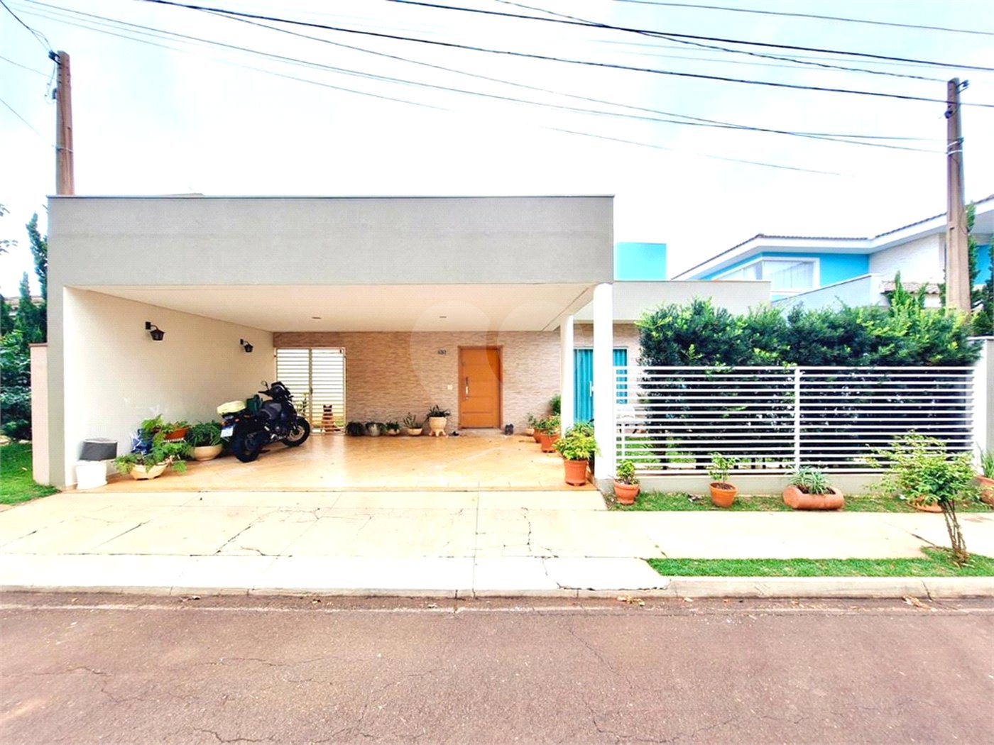 Casa á venda no residencial Eldorado.