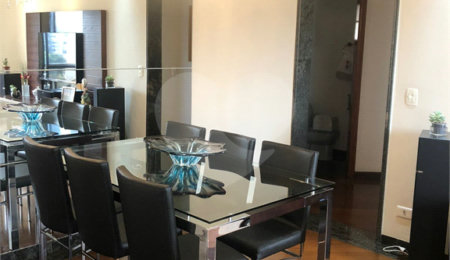Apartamento à venda com 3 quartos, sendo 1 suíte,  em Vila Regente Feijó, São Paulo, SP
