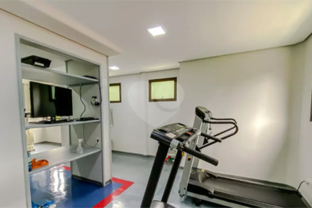 Apartamento na Região do Anália Franco Próximo ao Shopping com 3 Dormitórios sendo 1 Suíte e 2 Vagas de Garagem