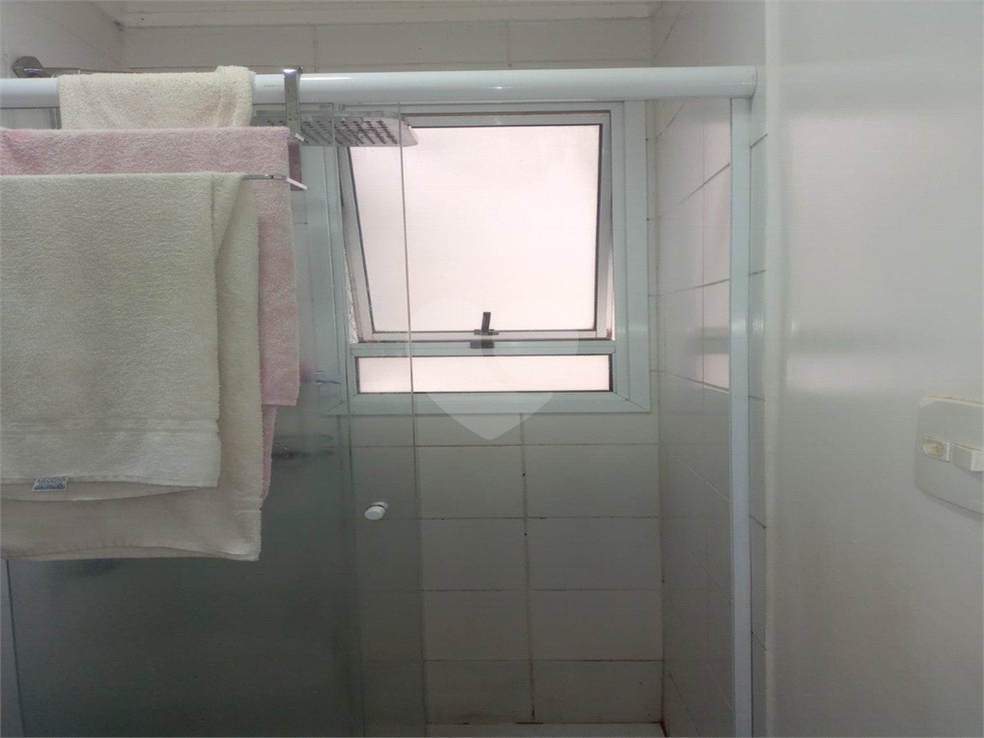 Apartamento à Venda – Condomínio Vila Verde Sabará 3 dormitórios 1 suíte.