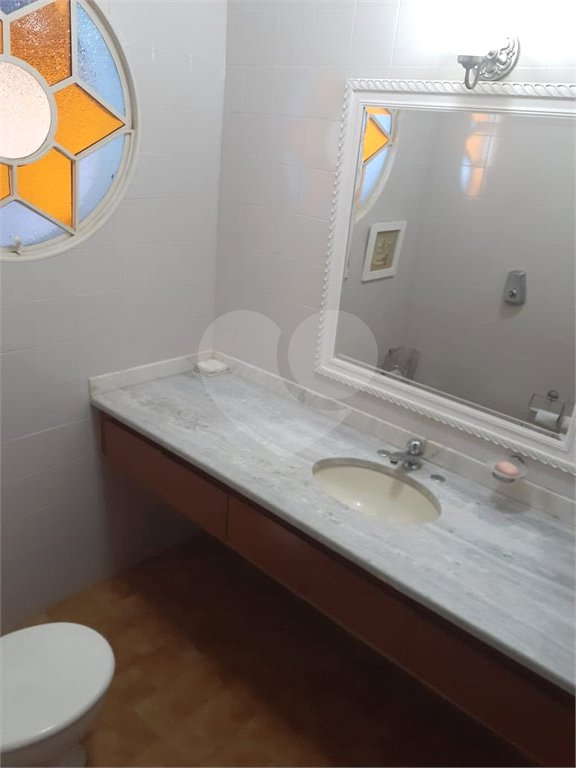 Casa Térrea com 3 quartos sendo 1 suíte. 1.400m² A/T. Jardim Floresta, Atibaia, SP